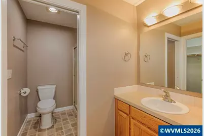 4995 Ward Dr NE, Salem, OR 97305 - Photo 16