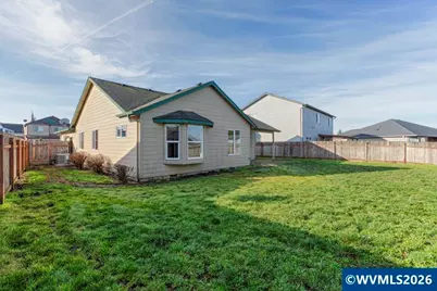 4995 Ward Dr NE, Salem, OR 97305 - Photo 16