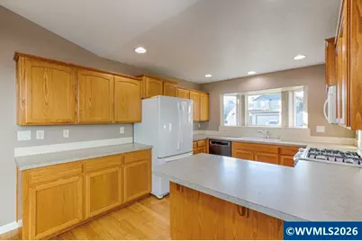 4995 Ward Dr NE, Salem, OR 97305 - Photo 6