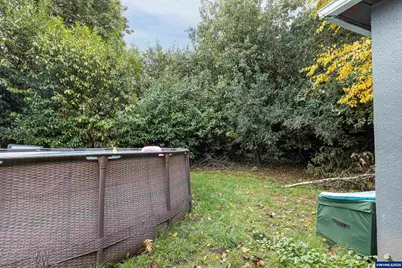 307 Sherman St, Amity, OR 97101 - Photo 12