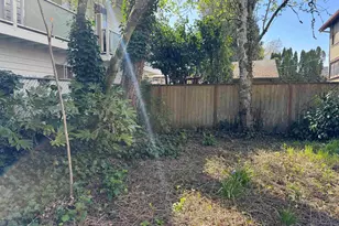 240 SE Davis St, McMinnville, OR 97128 - Photo 36