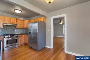 750 E Oak St, Lebanon, OR 97355 - Photo 12