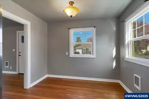 750 E Oak St, Lebanon, OR 97355 - Photo 16