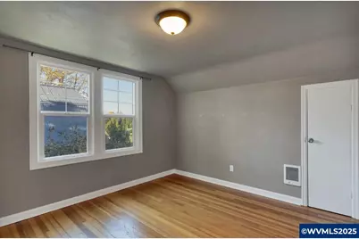 750 E Oak St, Lebanon, OR 97355 - Photo 20