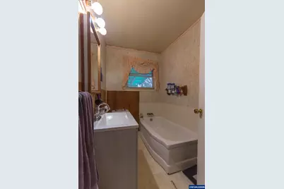 1702 54th Av, Sweet Home, OR 97386 - Photo 12