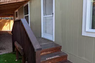 9700 SW Tualatin #5 Rd, Tualatin, OR 97062 - Photo 4