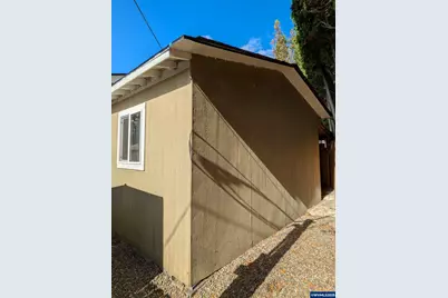 9700 SW Tualatin #5 Rd, Tualatin, OR 97062 - Photo 8