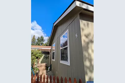 9700 SW Tualatin #5 Rd, Tualatin, OR 97062 - Photo 12