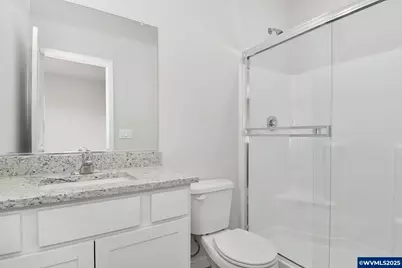 1385 Owl Av, Woodburn, OR 97071 - Photo 10