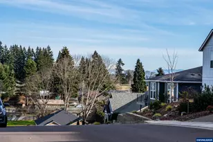 1231 Thunderbird Ave S, Salem, OR 97306 - Photo 48