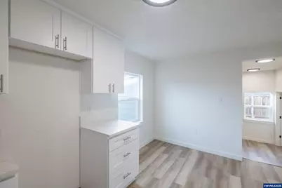 2194 Vaughn Av NE, Salem, OR 97301 - Photo 10