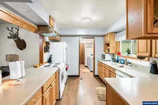 319 Monitor Rd, Silverton, OR 97381 - Photo 12