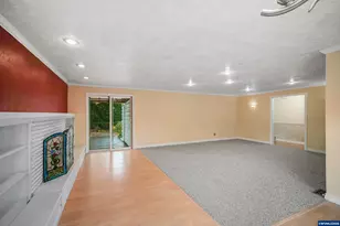 936 Kingwood Dr NW, Salem, OR 97304 - Photo 16