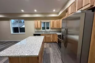 441 &amp 443 Denver St SE, Albany, OR 97321 - Photo 4