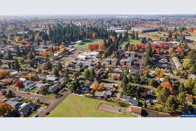 1550 Tierra Lynn Dr, Woodburn, OR 97071 - Photo 32