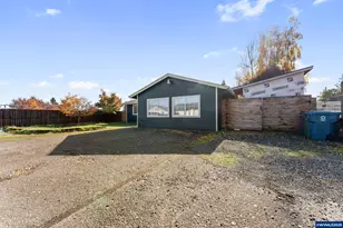 1550 Tierra Lynn Dr, Woodburn, OR 97071 - Photo 2