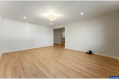 1550 Tierra Lynn Dr, Woodburn, OR 97071 - Photo 8