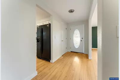 1550 Tierra Lynn Dr, Woodburn, OR 97071 - Photo 4