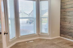 387 NE Rose Tree Dr, Sublimity, OR 97385 - Photo 20