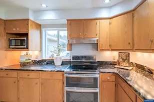 16000 Airlie Rd, Monmouth, OR 97361 - Photo 20