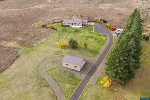 16000 Airlie Rd, Monmouth, OR 97361 - Photo 8