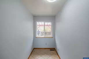 16000 Airlie Rd, Monmouth, OR 97361 - Photo 32