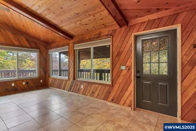 997 20th St SE, Salem, OR 97301 - Photo 10