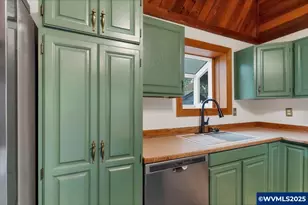 997 20th St SE, Salem, OR 97301 - Photo 12