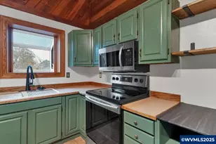 997 20th St SE, Salem, OR 97301 - Photo 16