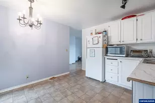 3735 Wilton Ave NE, Salem, OR 97305 - Photo 12