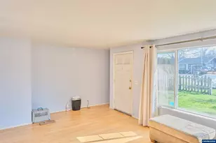 3735 Wilton Ave NE, Salem, OR 97305 - Photo 8