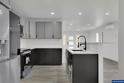 1090 38th Av, Sweet Home, OR 97386 - Photo 4