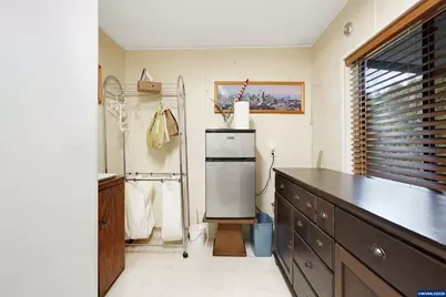 1307 S Water St #74, Silverton, OR 97381 - Photo 30