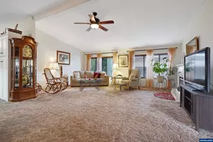 1307 S Water St, Silverton, OR 97381 - Photo 8