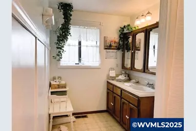 24312 Cardwell Hill Dr, Philomath, OR 97370 - Photo 26