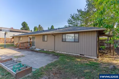 1825 NW Grant Av, Corvallis, OR 97330 - Photo 6