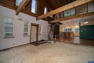 20125 McKillop Rd, Scotts Mills, OR 97375 - Photo 8