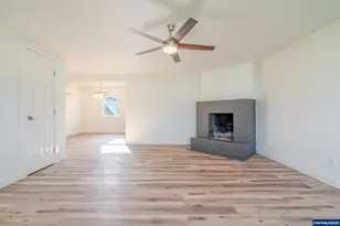 760 E Elmore St, Lebanon, OR 97355 - Photo 6