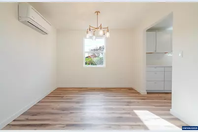 760 E Elmore St, Lebanon, OR 97355 - Photo 10
