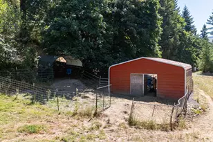 42531 Upper Calapooia Dr, Sweet Home, OR 97386 - Photo 28