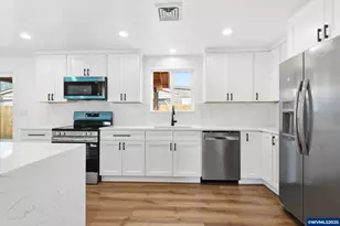 400 Church St, Amity, OR 97101 - Photo 18