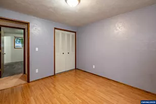 695 S 16th St, Lebanon, OR 97355 - Photo 12