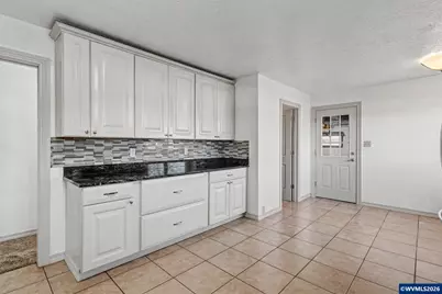 870 Ewald Av SE, Salem, OR 97302 - Photo 16