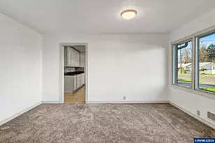 870 Ewald Ave SE, Salem, OR 97302 - Photo 20