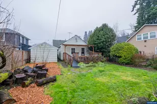 1030 21st St NE, Salem, OR 97301 - Photo 38