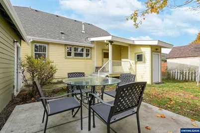 1740 Berry St SE, Salem, OR 97302 - Photo 36
