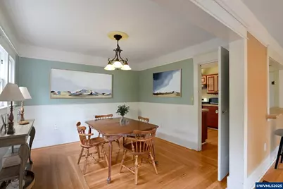 1740 Berry St SE, Salem, OR 97302 - Photo 12