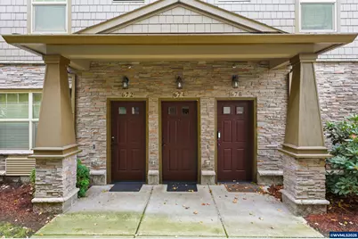 674 NE Newstead Ln, Hillsboro, OR 97006 - Photo 4