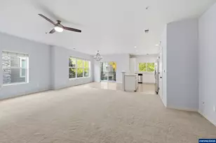 674 NE Newstead Ln, Hillsboro, OR 97006 - Photo 6
