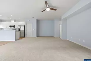 674 NE Newstead Ln, Hillsboro, OR 97006 - Photo 10